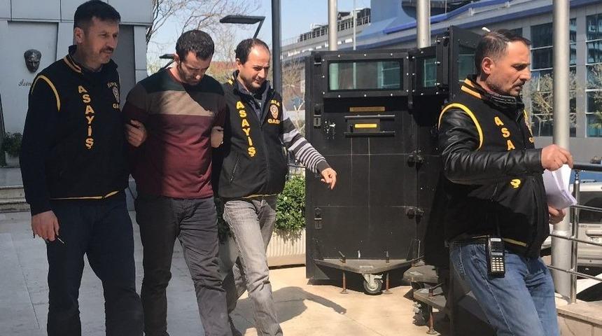 Müşteri Kılıklı Zanlı 21 Bin Lirayı Gasp Etti