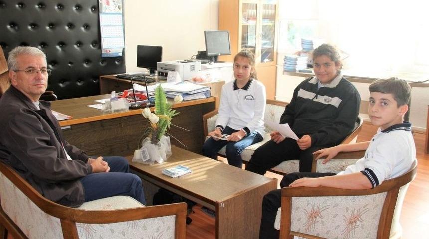 Dat&ccedil;alı &Ouml;ğrencilerin Gazetecilik Merakı