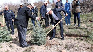 Yozgat’ta 700 Fidan Toprakla Buluştu