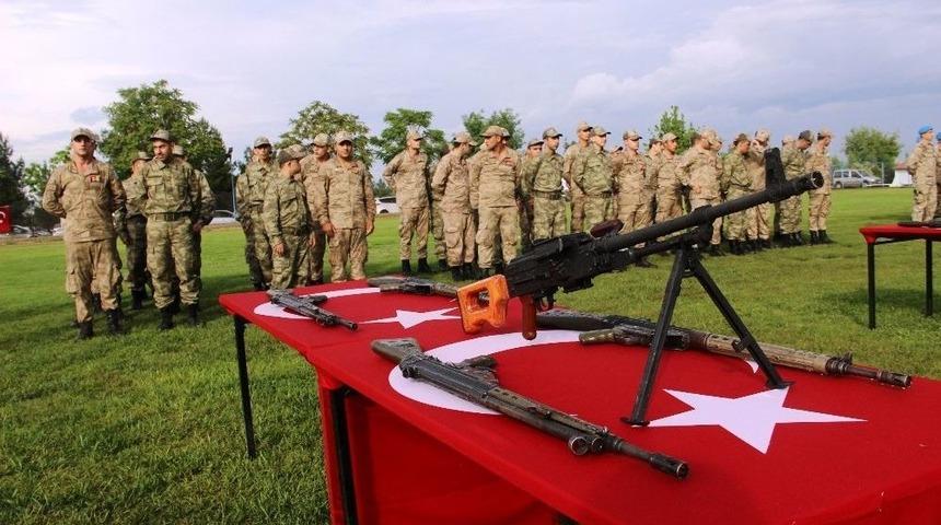 Engelli Bireyler Bir G&uuml;nl&uuml;k Askerlik Heyecanı Yaşadı