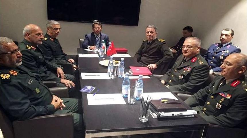 Genelkurmay Başkanı Akar, So&ccedil;i&rsquo;de Rusya Ve İran Genelkurmay Başkanları İle Bir Araya Geldi