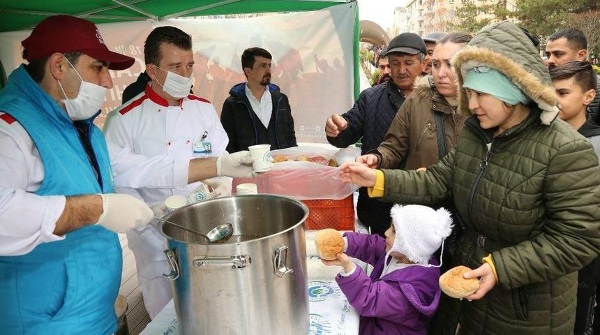 Odunpazarı, &Ccedil;anakkale&rsquo;deki Zor G&uuml;nleri Hatırlattı