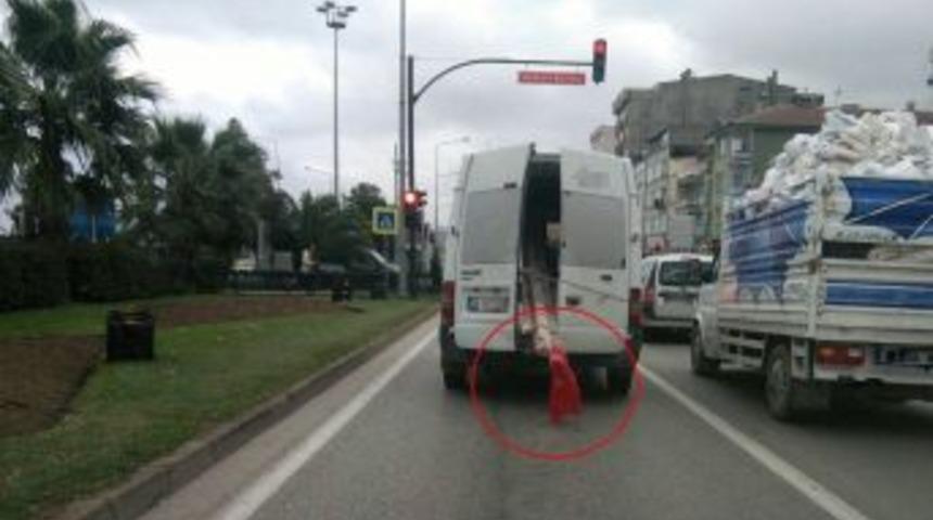 T&uuml;rk Bayrağına Saygısızlığa Su&ccedil; Duyurusu