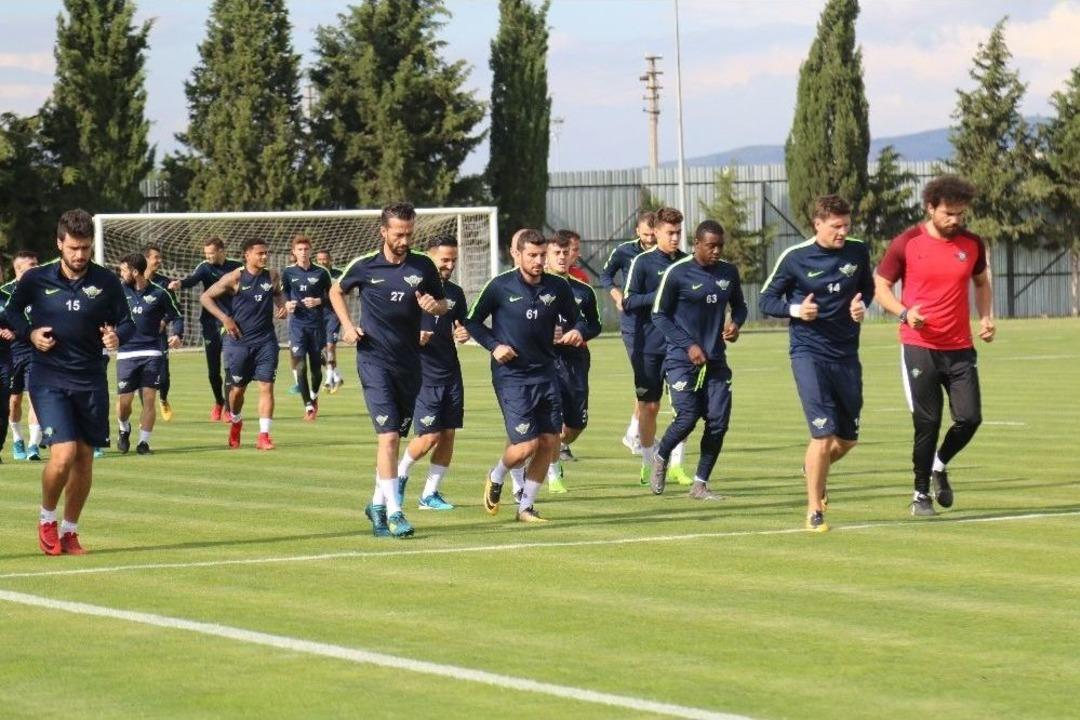 Kupada Şampiyon T.m. Akhisarspor, Ara Vermeden Kayserispor Ma&ccedil;ı Hazırlıklarına Başladı