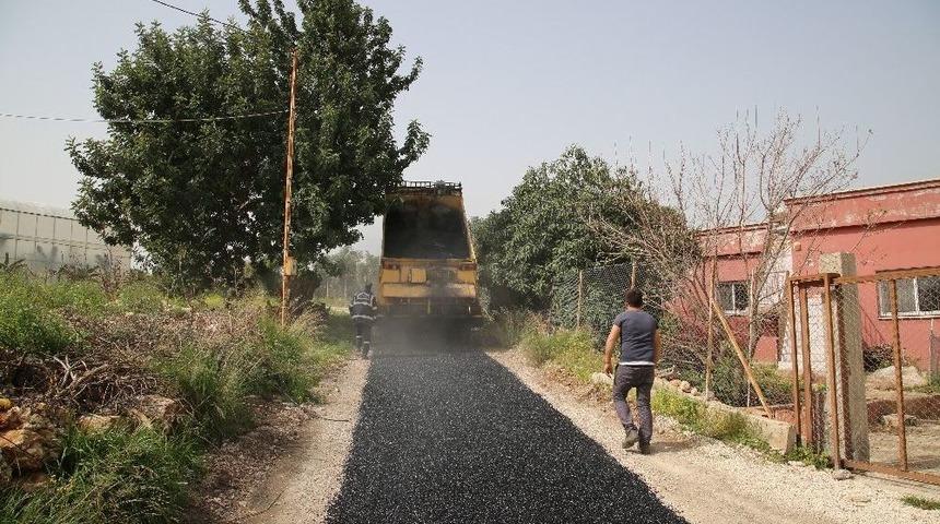 Erdemli Belediyesi, Asfalt Ve Yol &Ccedil;alışmalarını S&uuml;rd&uuml;r&uuml;yor