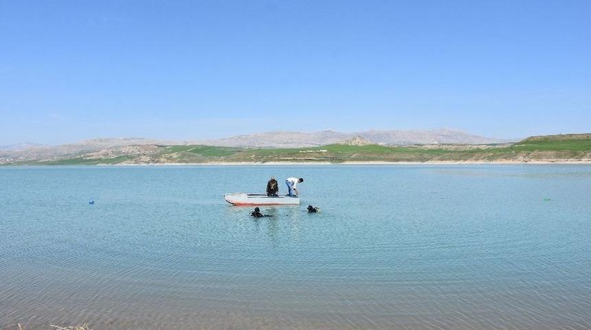Balık Ağına Takılan Bomba Etkisiz Hale Getirildi