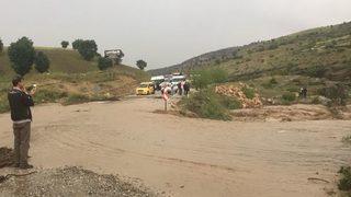 Sel Suları Derelerden Taştı