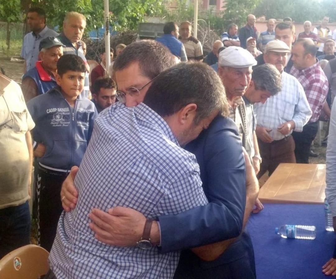 Bakan Canikli&rsquo;den Şehit Ailesine Taziye Ziyareti