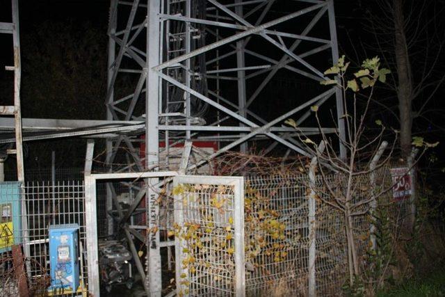 Sultangazi&rsquo;de Baz İstasyonunda Yangın 2