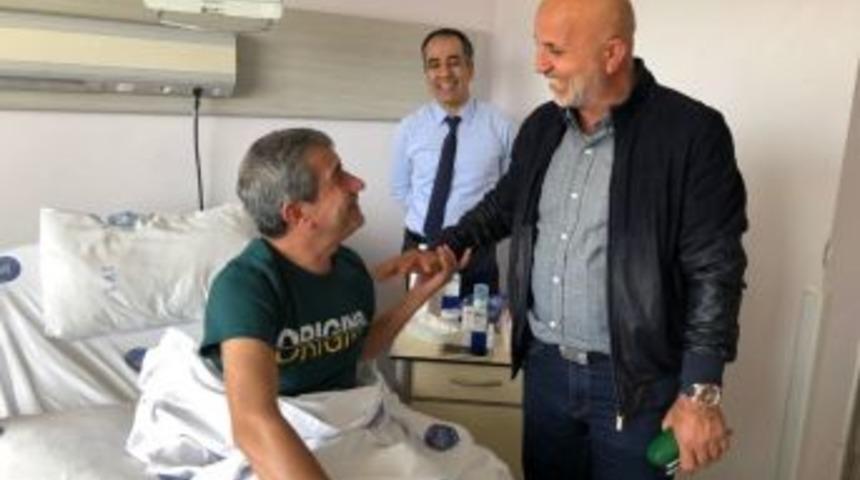 Başkan &Ccedil;avuşoğlu&rsquo;ndan Yeni&rsquo;ye &rsquo;ge&ccedil;miş Olsun&rsquo; Ziyareti