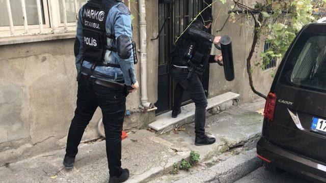 (özel Haber) İstanbul’da Zehir Tacirlerine Narkotik Operasyonu