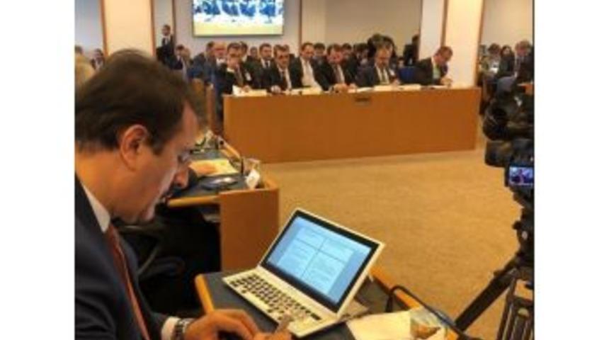 Aydemir &lsquo;enerji Siyaseti&rsquo;ni Yorumladı