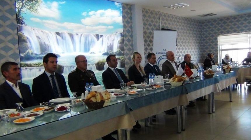 Kaymakam Yaşar, Şehit Aileleri İle Bir Araya Geldi