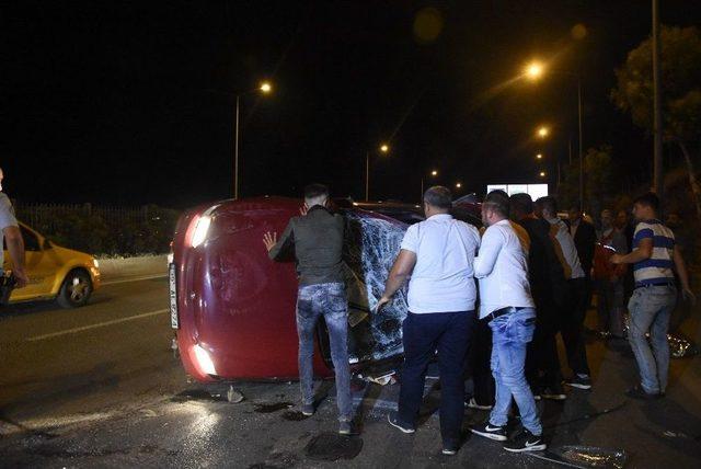 İzmir’de Zincirleme Trafik Kazası: 5 Yaralı