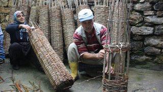 Hakkari’de Atadan Kalma Sanatı Yaşatıyorlar