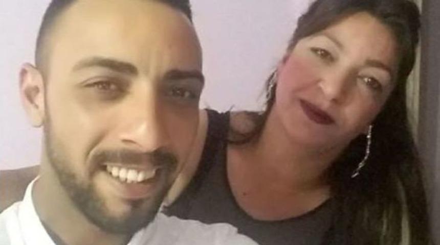 Facebook&rsquo;tan Ablasına K&uuml;freden Arkadaşını Ve Annesini Bı&ccedil;akladı