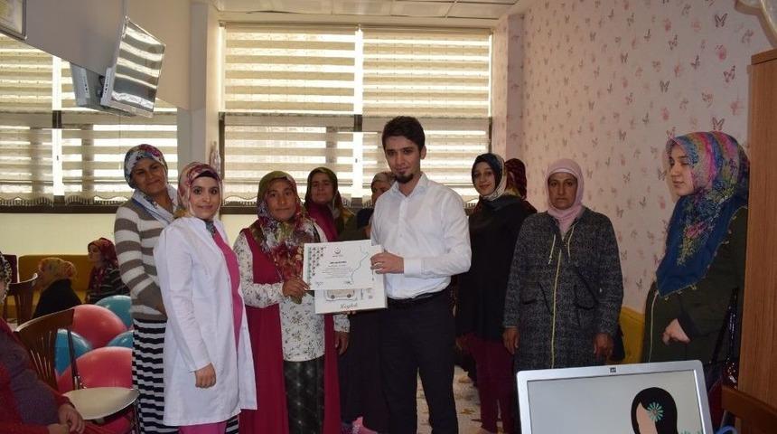 Anne Adaylarına Bebek Takımı Hediye Edildi