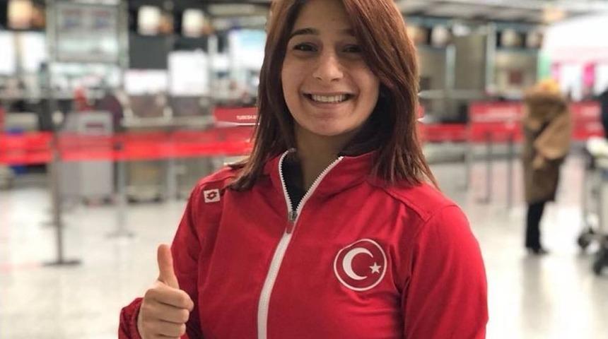 Milli G&uuml;reş&ccedil;i D&uuml;nya Şampiyonası&rsquo;nda