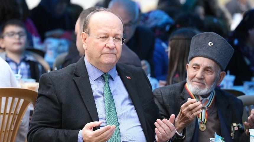 &Ccedil;ayy&uuml;z&uuml; Şehitleri Dualarla Anıldı