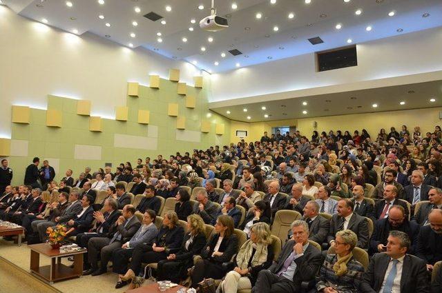 Ab B&uuml;y&uuml;kel&ccedil;ileri, Harran &Uuml;niversitesi &Ouml;ğrencileriyle Buluştu 1