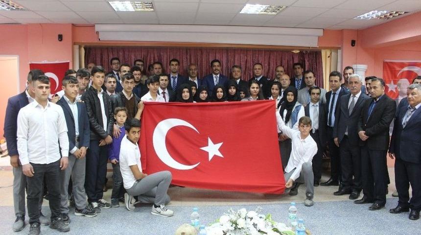 Samsat&rsquo;ta &Ccedil;anakkale R&uuml;zgarı Esti