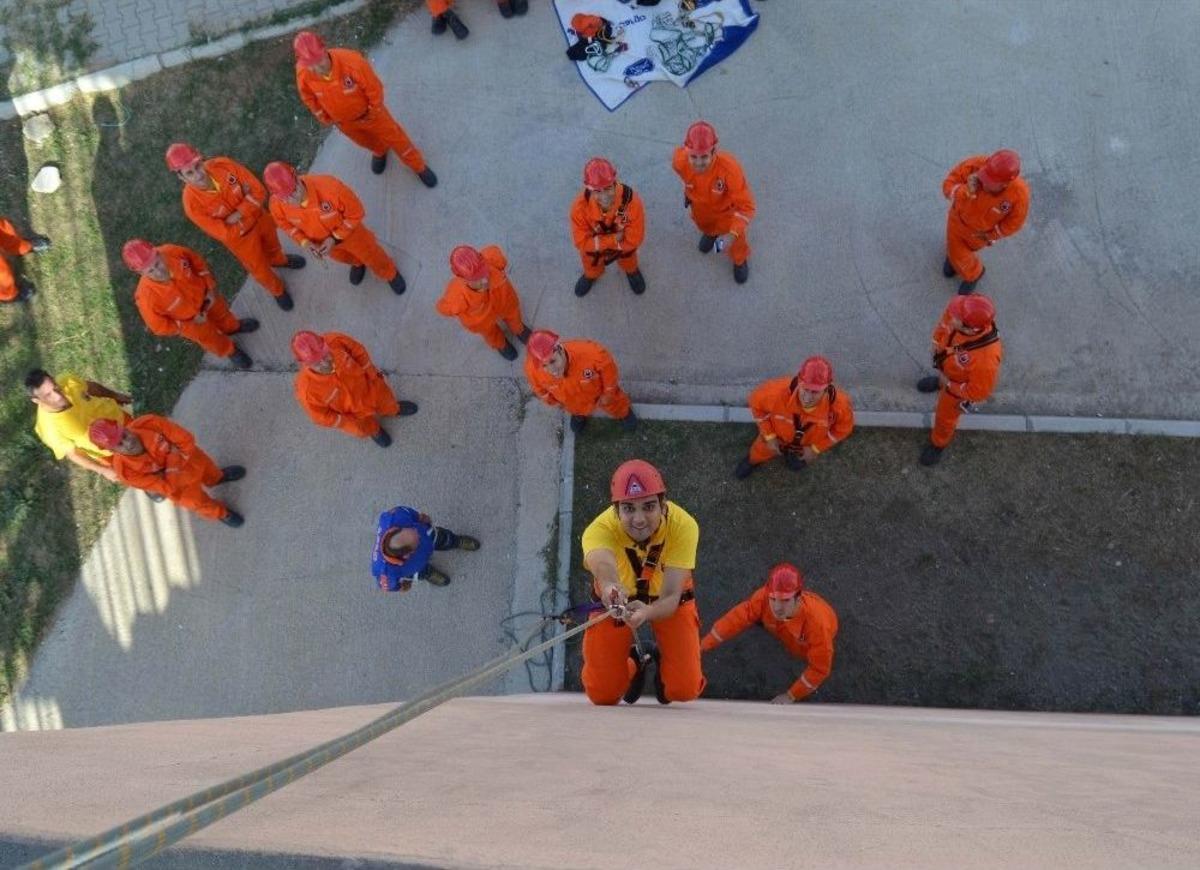 Cezaevi Arama Kurtarma Ekibi "cekut" Hayat Kurtaracak