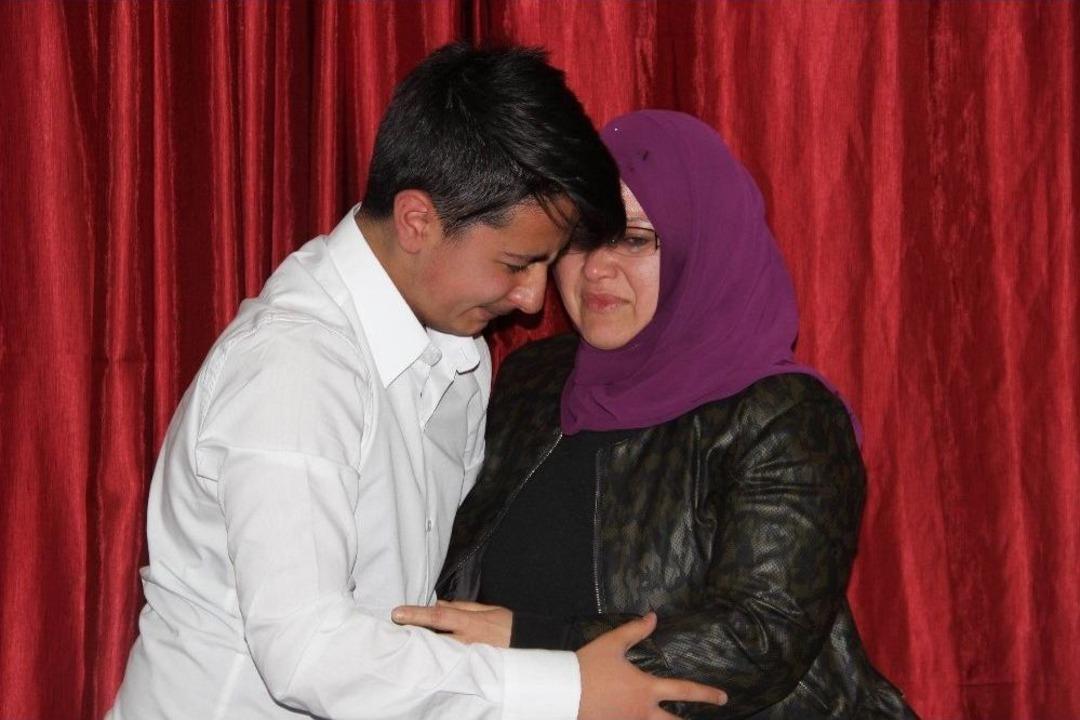 Mektup Yazdığı Askerin G&ouml;nderdiği Parayı Mehmet&ccedil;ik Vakfı&rsquo;na Bağışladı