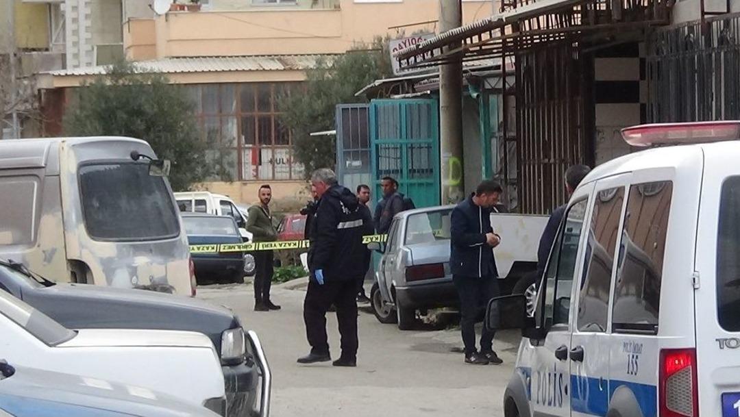 Balıkesir&rsquo;de Silahlı &Ccedil;atışma: 3 Yaralı