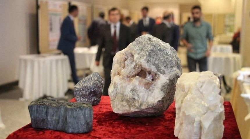 Maden Sergisi Şenliğinin A&ccedil;ılışı Ger&ccedil;ekleştirildi