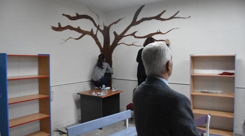 Şehit &Ouml;ğretmenin Adı K&ouml;y Okulunda Yaşayacak