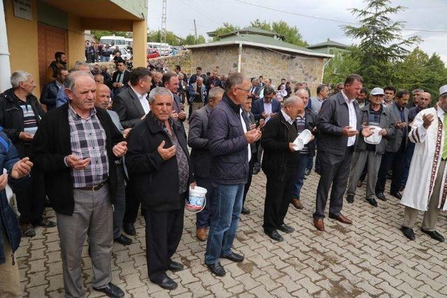 Niğde’de Gülbaba Hazretlerini Anma Etkinliği Düzenlendi