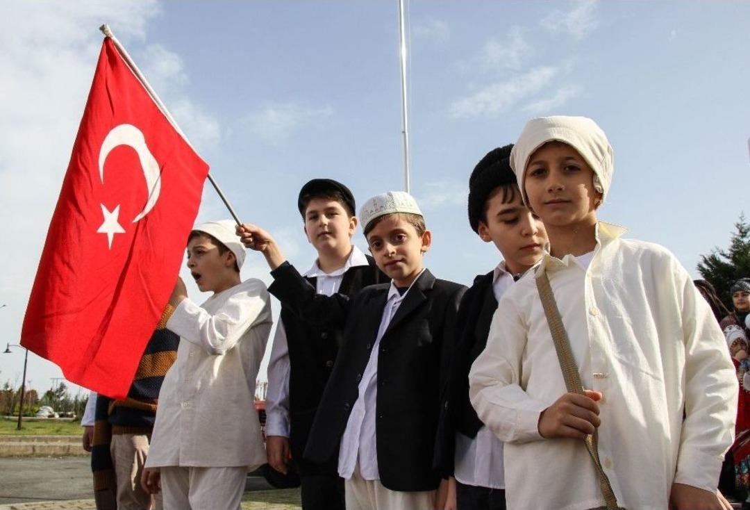 &Ccedil;anakkale Zaferi&rsquo;nin 103. Yılı &Ccedil;ayeli&rsquo;nde Kutlandı