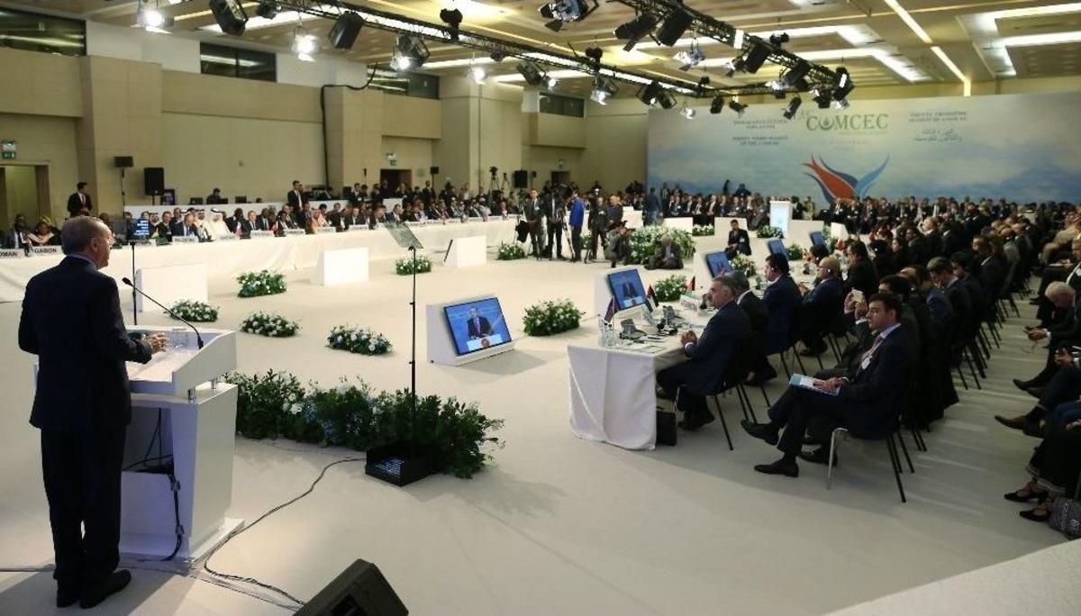 Cumhurbaşkanı Erdoğan: &ldquo;islam D&uuml;nyası Olarak Bir Fitne D&ouml;neminden Ge&ccedil;tiğimiz Aşikardır&rdquo;