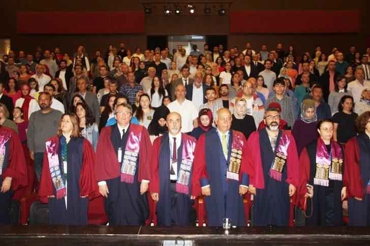 Açıköğretim Öğrencilerine ‘başarı Belgesi Takdim Töreni’ G1