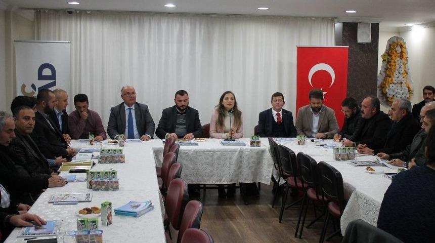 İş Adamlarına Misyon Farklılaşması Ve İhtisaslaşması Anlatıldı