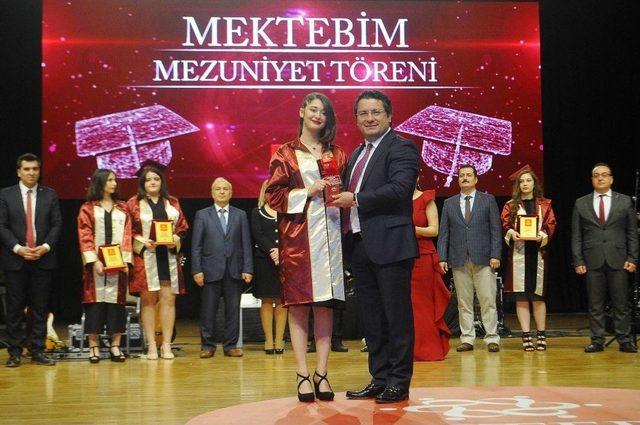 Mektebim’in Mezunları İstanbul’da Kep Attı