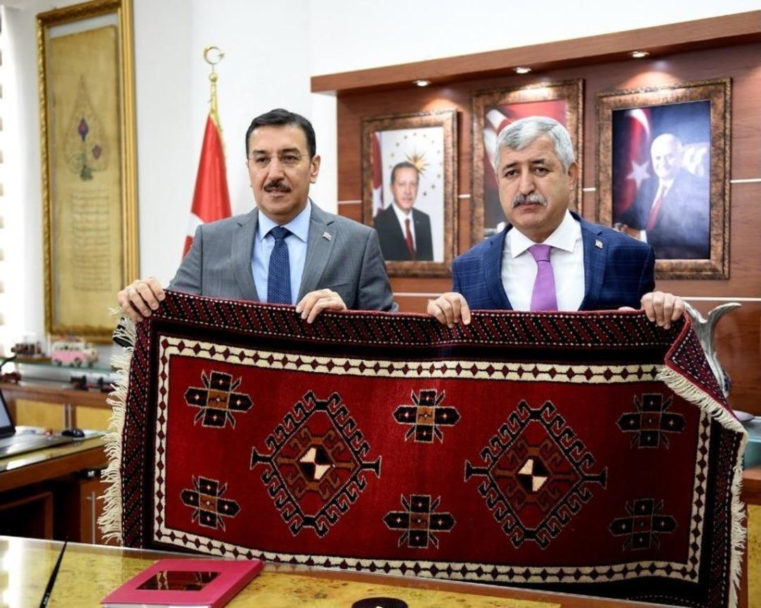 Bakan T&uuml;fenkci&rsquo;den Malatya&rsquo;ya M&uuml;jde