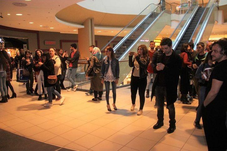 ’öğrenci Kafası: Soygun’ Filminin Ön Gösterimi Eskişehir’de Yapıldı G4