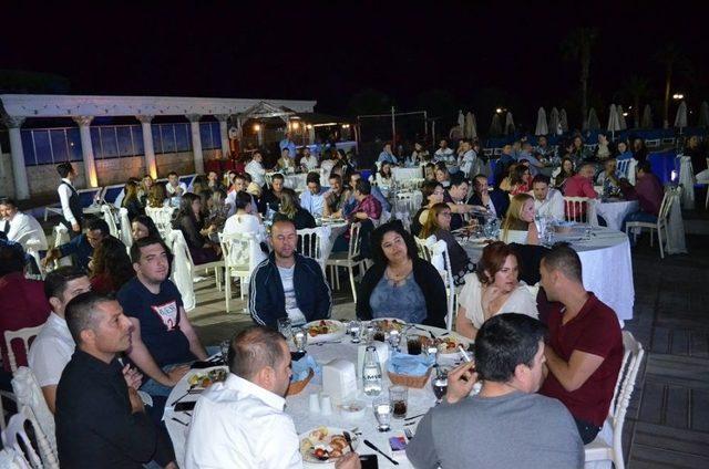 Didim’de Mübadil Torunu Gençler, Dayanışma Gecesinde Bir Araya Geldi