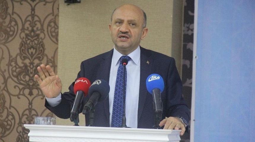 Başbakan Yardımcısı Fikri Işık: "recep Tayyip Erdoğan&rsquo;ın Karşısında &Uuml;lkeyi Y&ouml;netecek Bilgi Ve Birikimde Aday Yok"