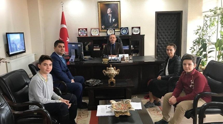 Burhaniyeli İki &Ouml;ğrenciden İki &Ouml;nemli Proje