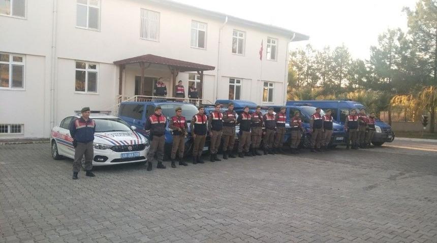 Milas&rsquo;ta Jandarma Halkın Huzuru İ&ccedil;in Mesai Yaptı