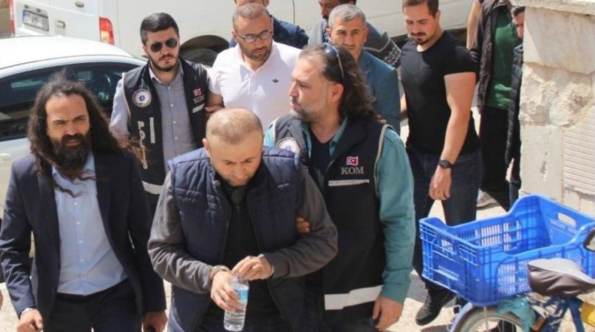 Avukatın Liderliğindeki Su&ccedil; &Ouml;rg&uuml;t&uuml;ne Operasyon: 5 Tutuklama