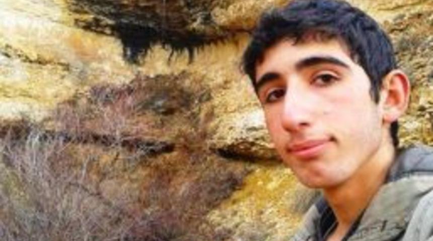 D&uuml;n Ağabeyi Bug&uuml;n De Kendisi &Ouml;ld&uuml;