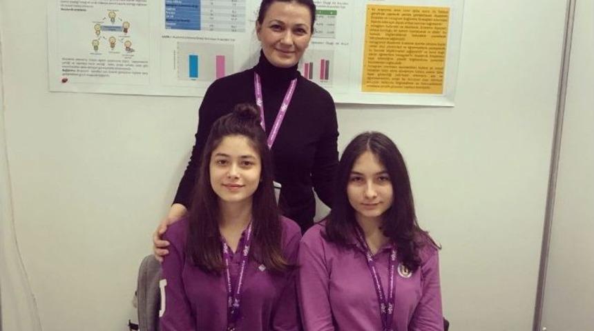 Uğurlu &Ouml;ğrenciler, T&uuml;bitak Lise &Ouml;ğrencileri Araştırma Projeleri Yarışmasında Birinci Oldu