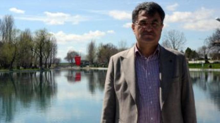 Yeni Moda Su Altında Evlenmek