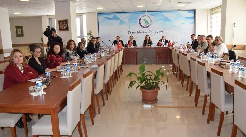 Milli Yerli Ve Evrensel Oyuncak Üretimiyle İlgili Toplantı Gerçekleştirildi