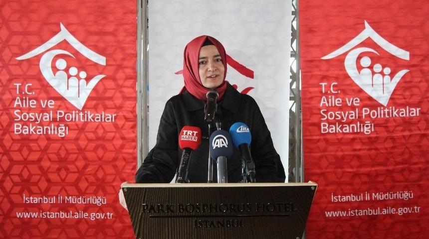 Bakan Kaya: "ter&ouml;rle M&uuml;cadelede Y&uuml;r&uuml;t&uuml;len Kararlı M&uuml;cadele Siz Değerli Şehit Ailelerimizin Onurlu Duruşu Sayesindedir&rsquo;&rsquo;