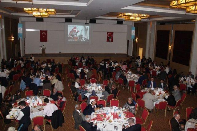 Kaymakam Sırmalı’dan Şehit Aileleri Ve Gaziler Onuruna Yemek