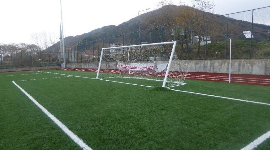 Çatalzeytin’de Fırtına Etkili Oldu